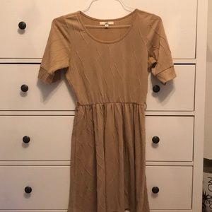 Brown dress